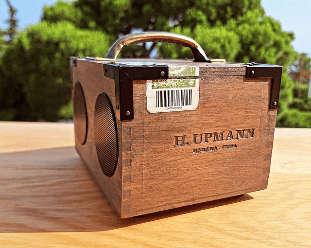 H. Upmann Stereo Bluetooth Speaker