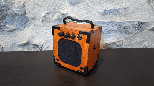 Cohiba Cigar Box Guitar Amplifier