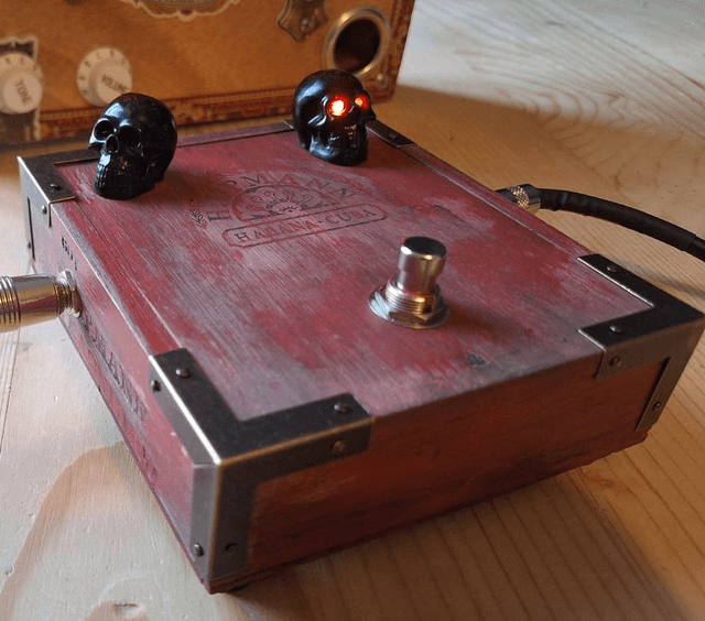 BoxAmps Skull Mojo Tone Distortion Pedal