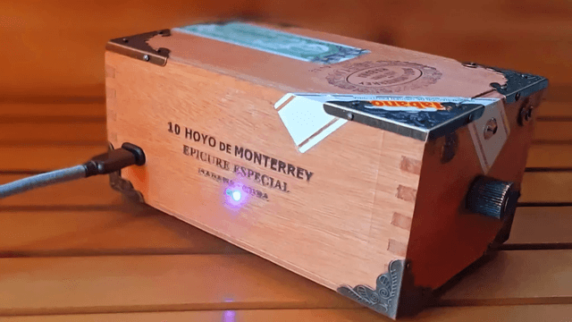 Hoyo de Monterrey Stereo Bluetooth Speaker